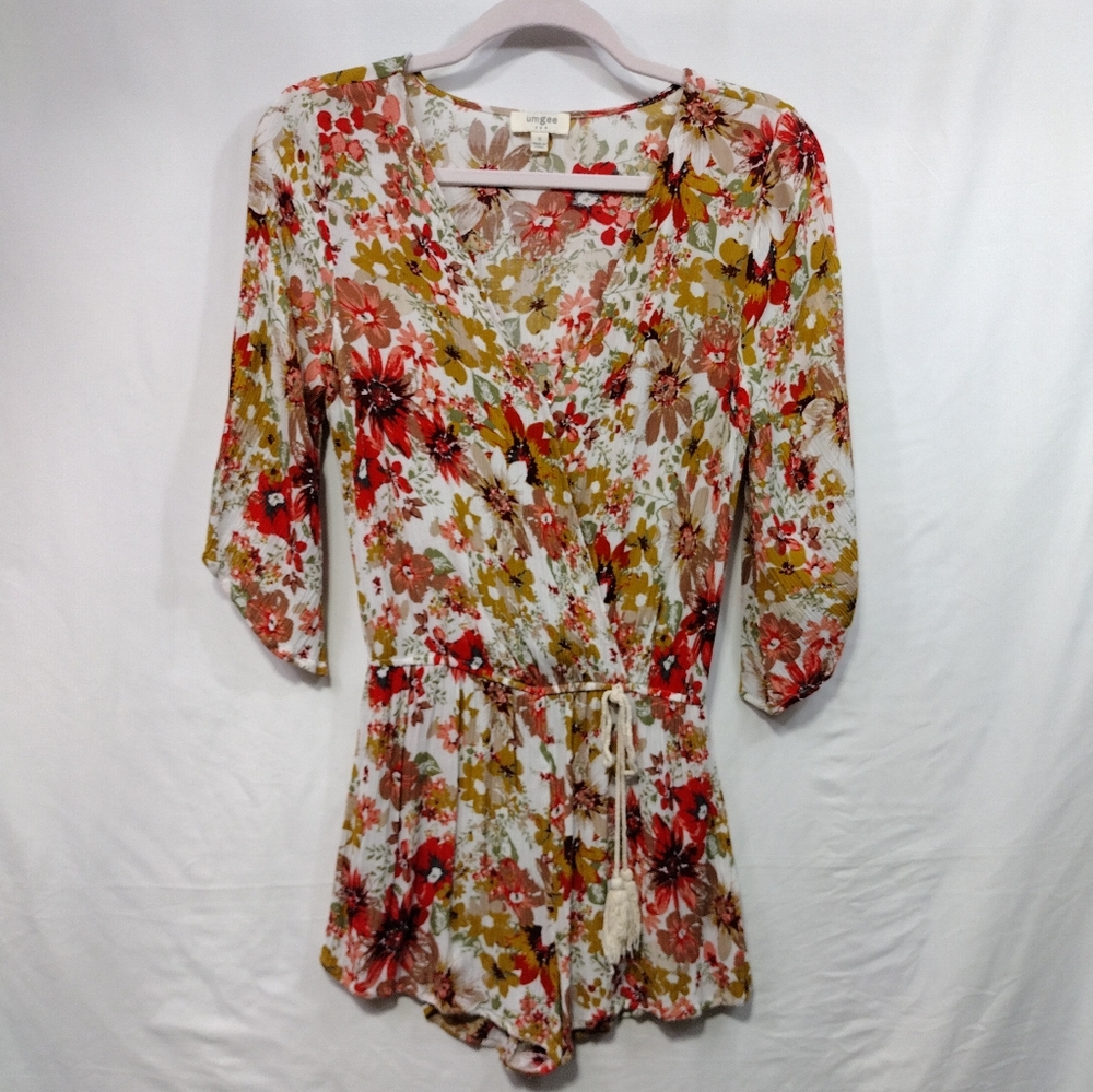 Umgee Floral Romper Women's S Red Orange Art to Wear Boho Prairie Cottagecore